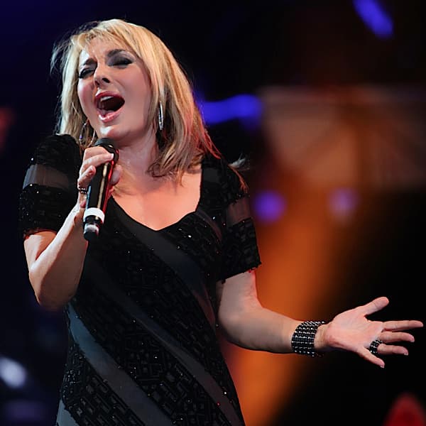 Live In Concert · Googoosh