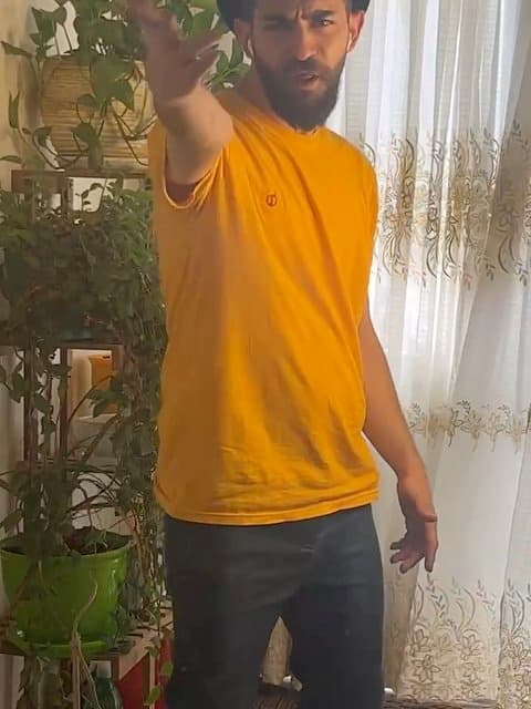 Ey Yar Begoo · Ebi