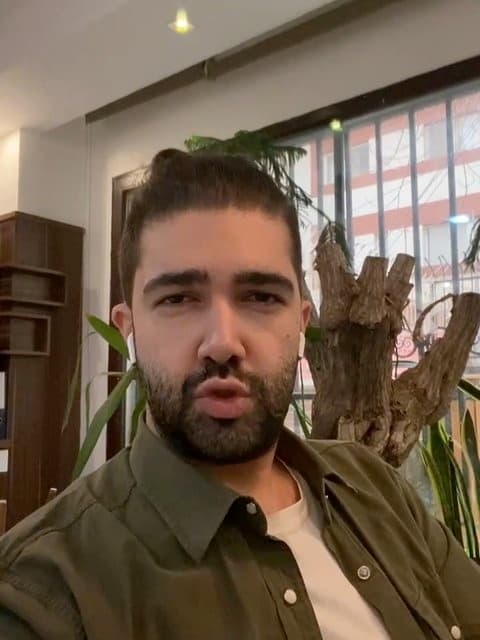 Nemisheh Edameh Dad · Mehdi Yarrahi