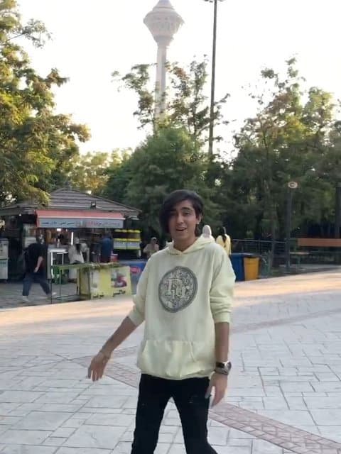 Bye Bye Bye · Donya