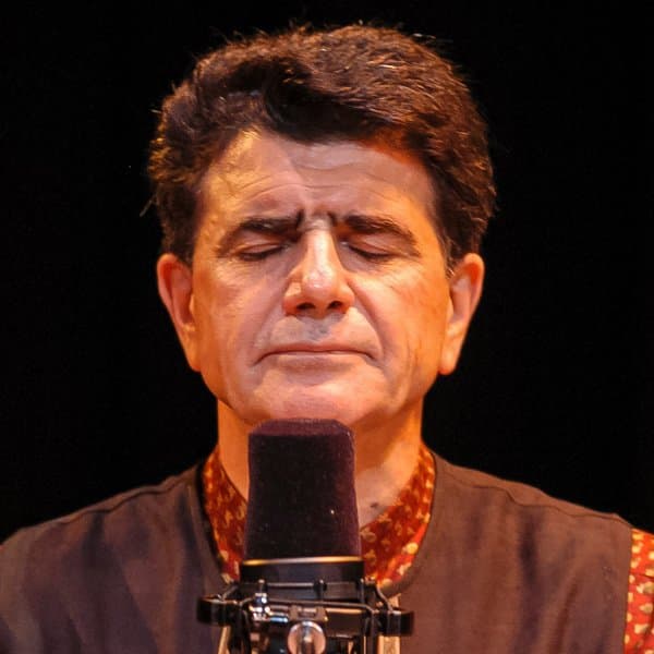 Bahare Delkash · Shajarian